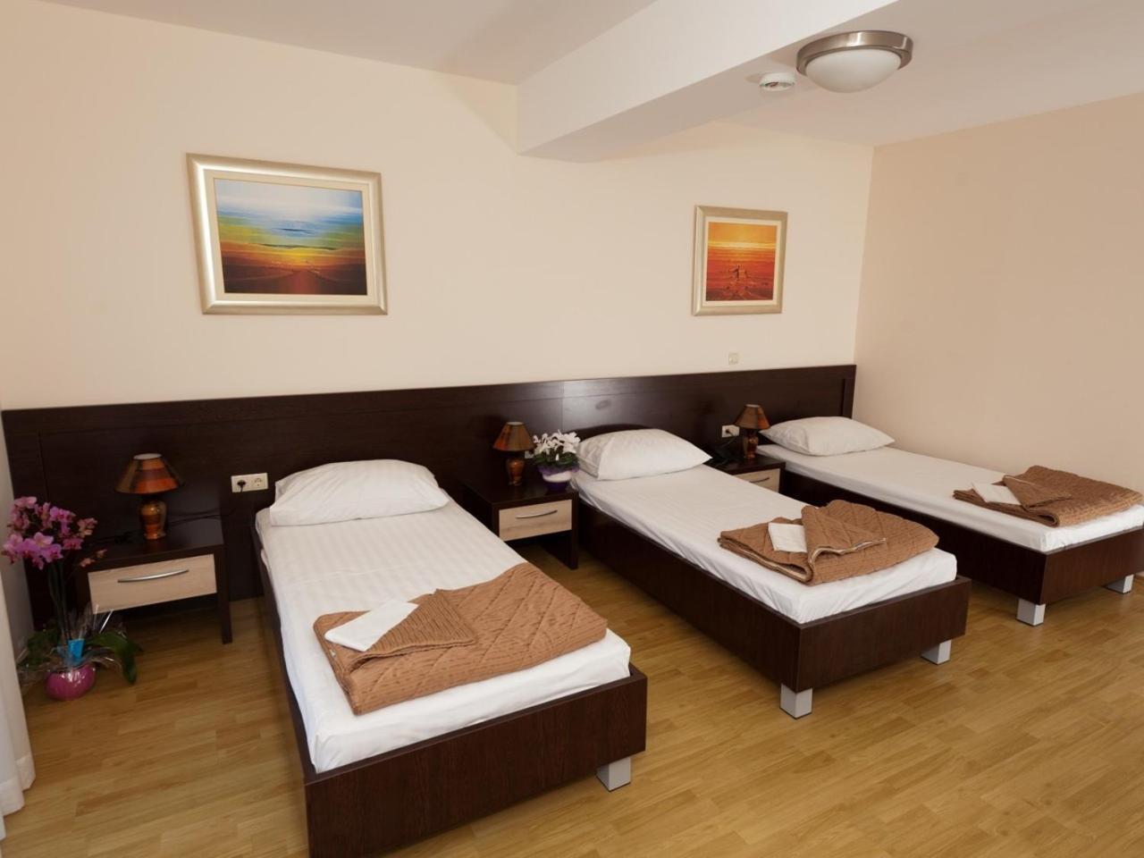 Hotel Orka Neum Exterior photo